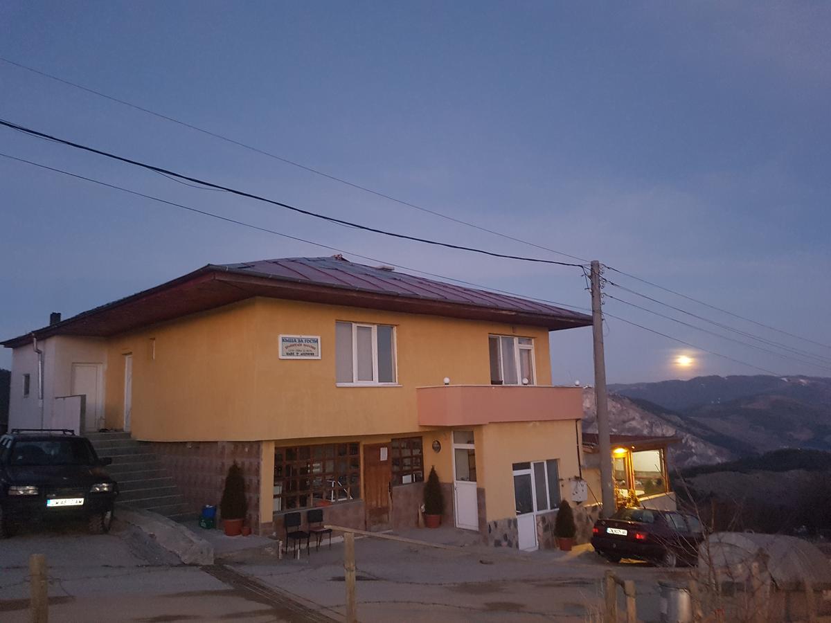 Guest House Chala Екстер'єр фото